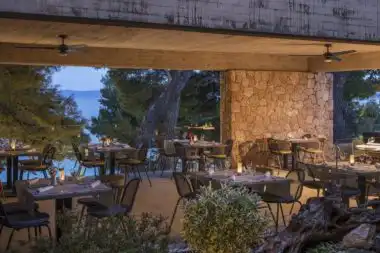 kroatien offsite tagungshotel incentivereise buyout terrasse restaurant dinner