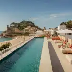 barcelona costa brava offsite incentivereise tagungshotel pool ausblick burg