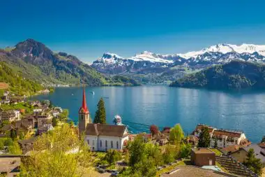 Firmenevent Offsite Retreats Incentive Resorts Schweiz Luzern See Natur