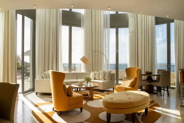 Mallorca Tagung Incentive Buyout Offsite Teamevent Lounge mit Meerblick